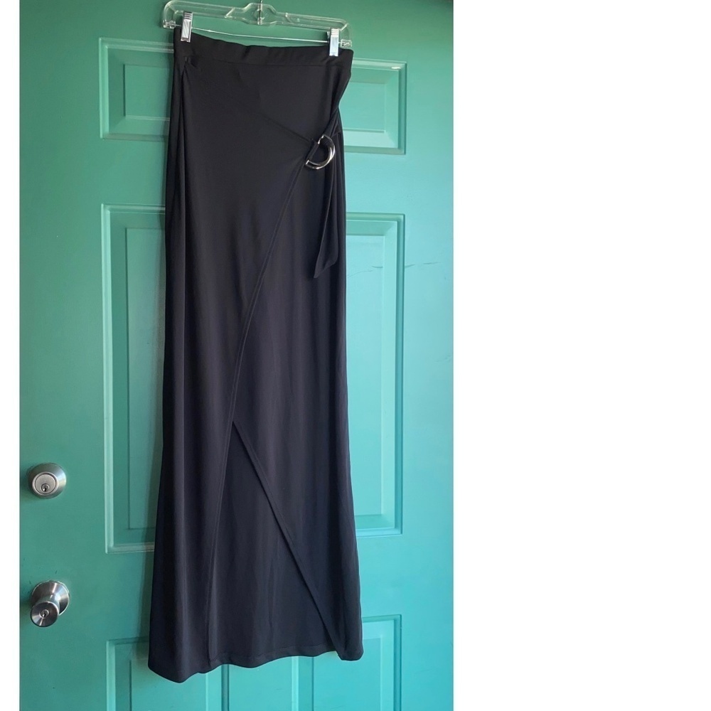 Cisos size 6 new nwt black maxi skirt